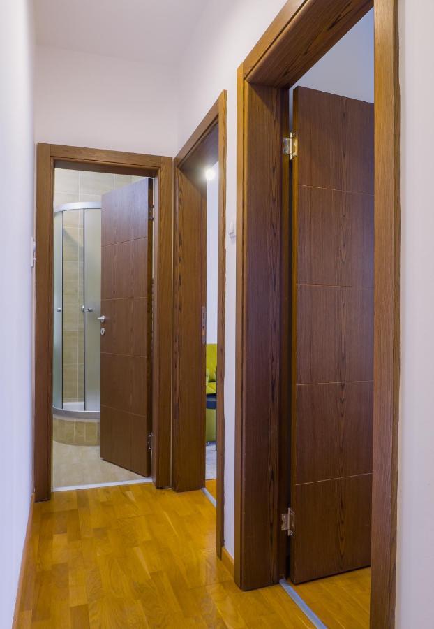 Apartment Neo 2 Free Parking ノヴィ・サド エクステリア 写真